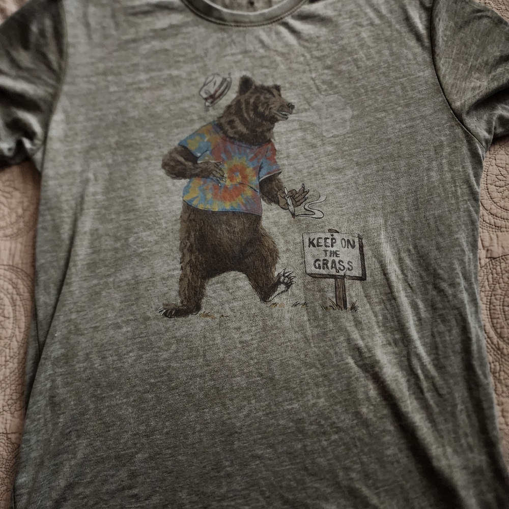 Lucky Brand Grass Bear Tshirt